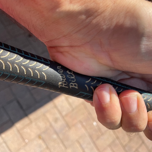 Powerbilt countess sand wedge. 
In right handed - Picture 8 of 9